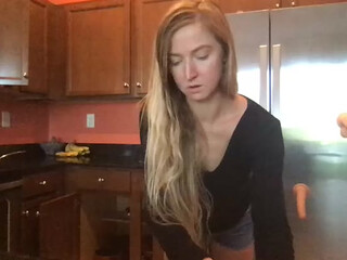 Nikkiallnight webcam show pretty mare fucked by sex machine