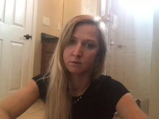 Nikkiallnight webcam show Amazing passion