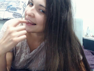 Oliwia Oliwia webcam show young sluts dance striptease