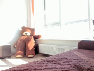 Onekiss1 webcam show Dark-haired passion