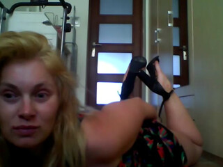 piekna111 webcam show 24 February 2020