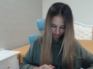 Ruletka webcam show Black hair bitch