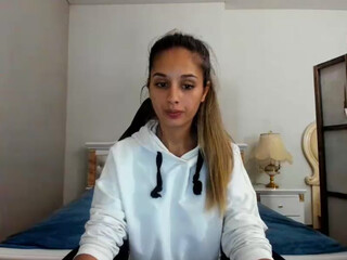 Ruletka webcam show amazing shows pussy