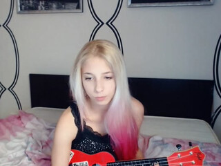 SabrineFuerte webcam show Incendiary chick