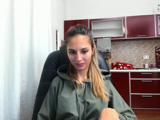 Ruletka webcam show Amazing brunette