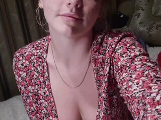 Saharok-20 webcam show fucking pussy with cancer