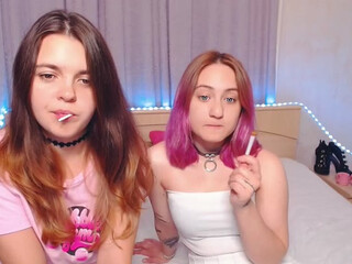 SienaRebeka webcam show intolerable rubbish