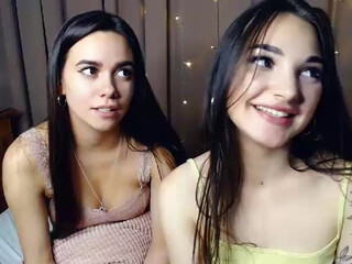 SiinaKita webcam show wet whore