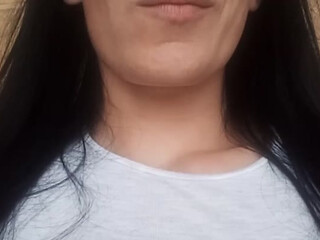 Stelita8612 webcam show dark skinned lady gently jerks her pussy