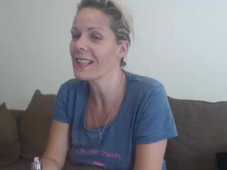 sucrette56 webcam show skinny female rubs herself with oil