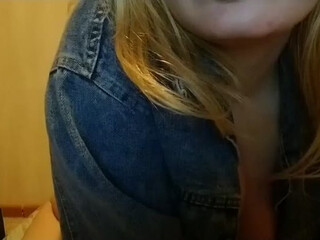 sweetiemua webcam show Cute brunette