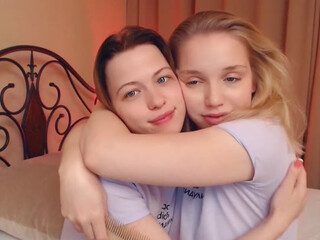 sweetyhunter webcam show incendiary slut pulls his cap with his fingers