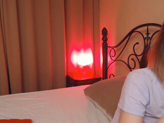 sweetyhunter webcam show charming bitch spreads her legs