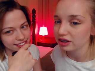 sweetyhunter webcam show fantastic pulls its charms