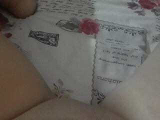 Tanyusha21 webcam show sponge courtesan in the office spoils himself with pleasures