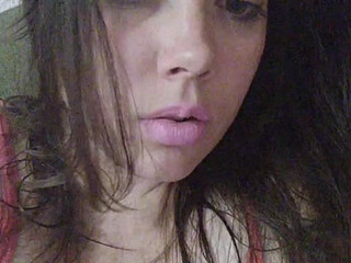 TaraRid webcam show cute passion masturbates shaved holes