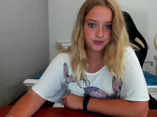 Timosh and co webcam show 24 august 2020