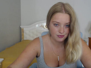 Timosh and co webcam show cute bitches and jerking pussy