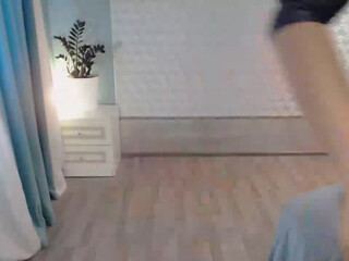 Ukrainka1 webcam show elegant confused caresses juicy pussy