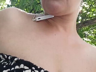 viki33viki webcam show busty lady posing in fr