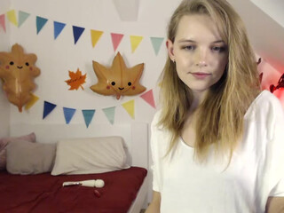 WildThyme webcam show mara