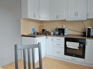 WonderMama webcam show playing with her big tits