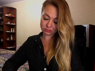 xVikusichkax webcam show titty  cam girl  jerks off in  private e