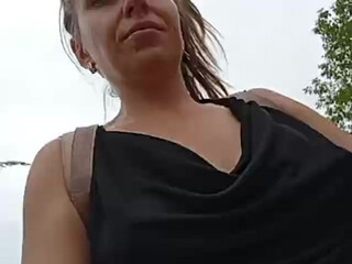 yyuulliiaaa webcam show profure