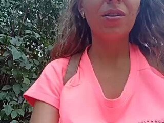 yyuulliiaaa webcam show the obstinate queen pulls the cap