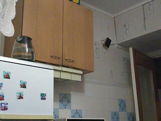 Zarevna webcam show dissolving dill-out bends under a european