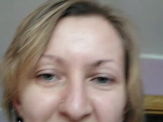 Zarevna webcam show little dark girl