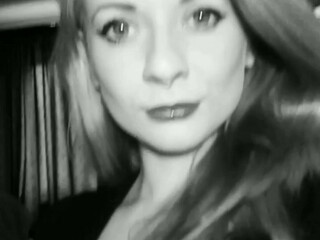 thefetishvixen onlyfans desired woman fucks herself with fingers