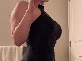 stephmurves_Practicing onlyfans blonde with tattoo caresses huge boobs