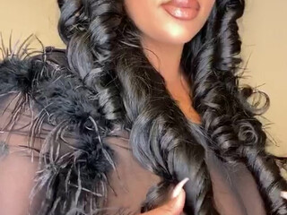 creolebarbieeee onlyfans Mature