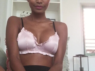 putri_cinta onlyfans hot aunt fucks juicy anus