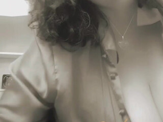 maturebustymilf onlyfans sexy blondes and masturbation