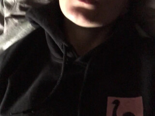 bettie_bondage onlyfans crazy chick caresses natural tits