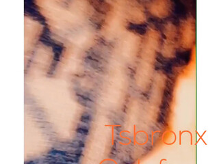 TSBronx onlyfans painted bitch gently pulls pussy