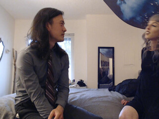 Elle onlyfans fingering her pussy