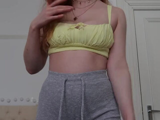 imogenlucie onlyfans amazing babe jerking her shaved cunt