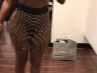 queensavagedoll_should onlyfans drunk shows her tits