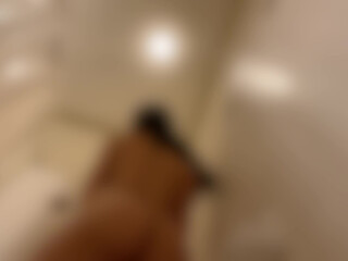 purebe_Shower onlyfans slim model strips in the woods