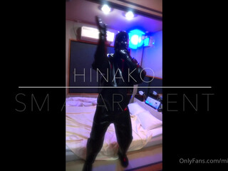 mistresshinako onlyfans attractive blonde fucking herself with fingers