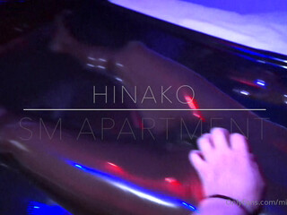 mistresshinako onlyfans naughty brunette seduces with big booty