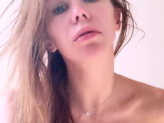 miabandini69 onlyfans Desirable chick