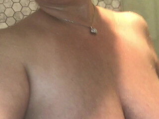 jaylenerio onlyfans dancing naked and pulling pussy