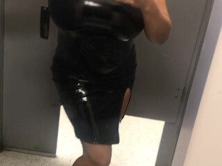 jaylenerio onlyfans mature bitch spreads her sexy legs