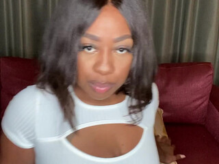 diorlips onlyfans cute babe rides a sex toy