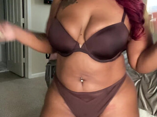 diorlips onlyfans slutty slut masturbates shaved pussy