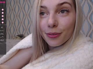 _mayasins_ chaturbate tasty babe fucks her anus